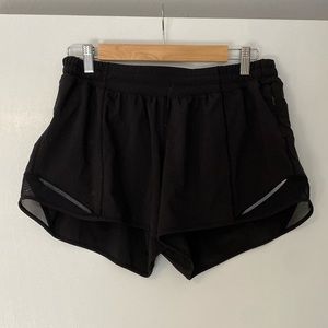 Lululemon Hotty Hot Shorts 4”